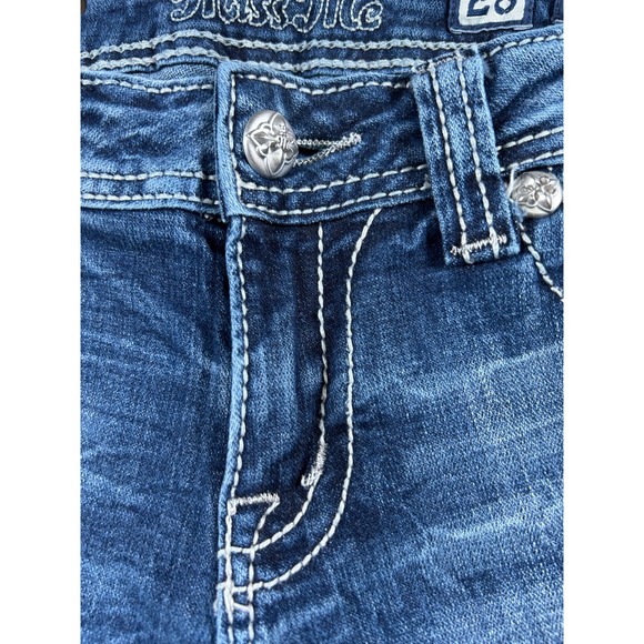 Miss Me Womens Size 28 Cuffed‎ Capri Jw5755P3 Thick Stitch Embellished - Picture 3 of 16